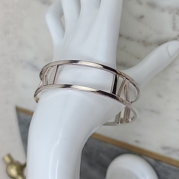Tiffany & Co. 925 Sterling Silver Atlas Collection Wide Bangle Bracelet - Picture 6 of 17